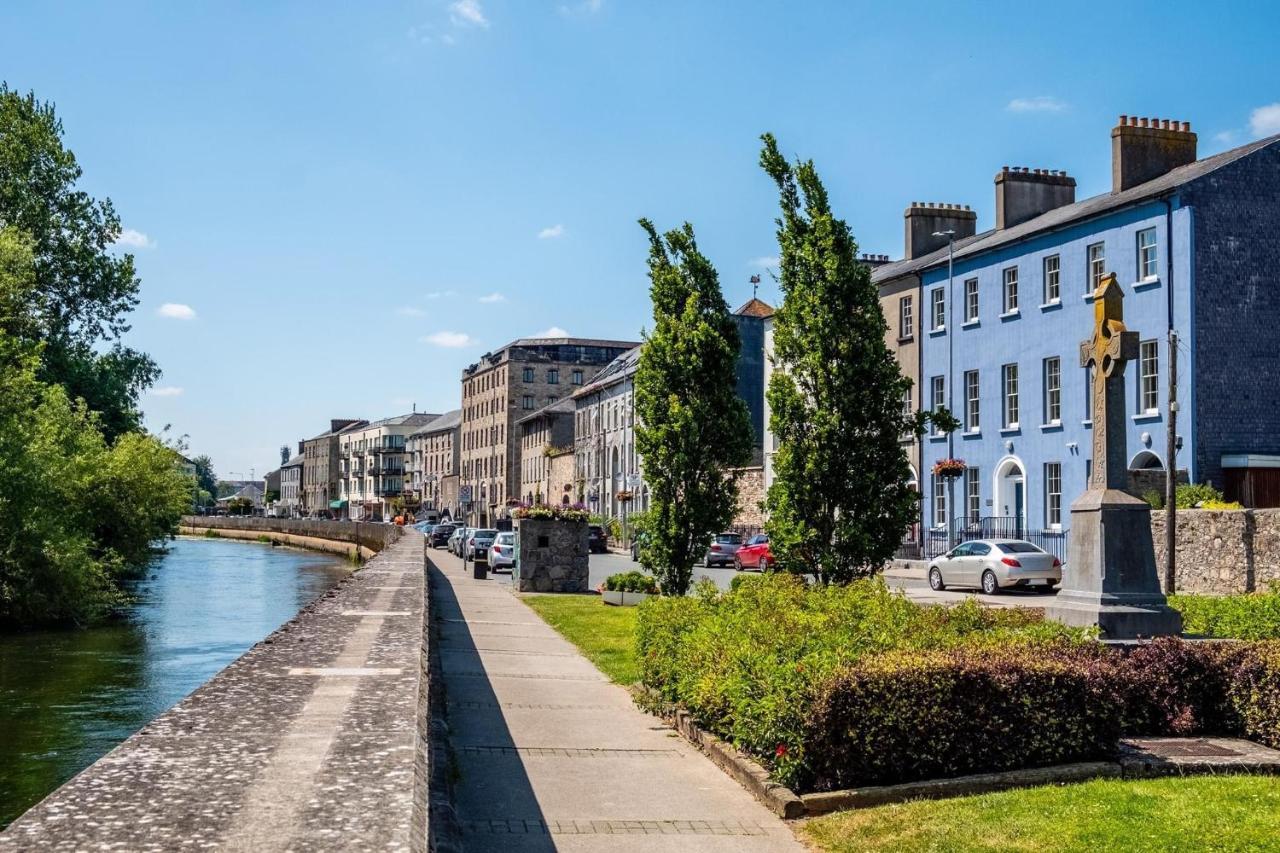 Befani'S Mediterranean Restaurant & Townhouse Clonmel Εξωτερικό φωτογραφία